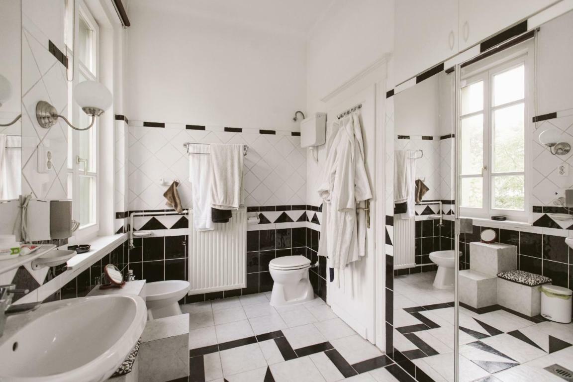Luxury Apartment View On To The Castle Budapest Exterior photo